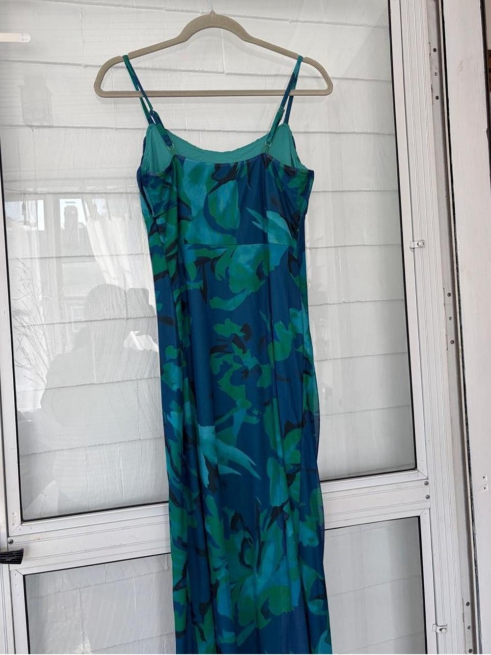 Elegant Blue & Green Floral Maxi Dress - Picture 7 of 7